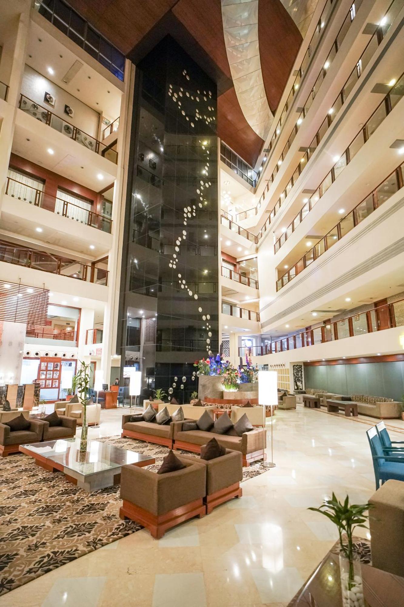 克拉里翁贝拉卡萨机场酒店 斋浦尔 外观 照片